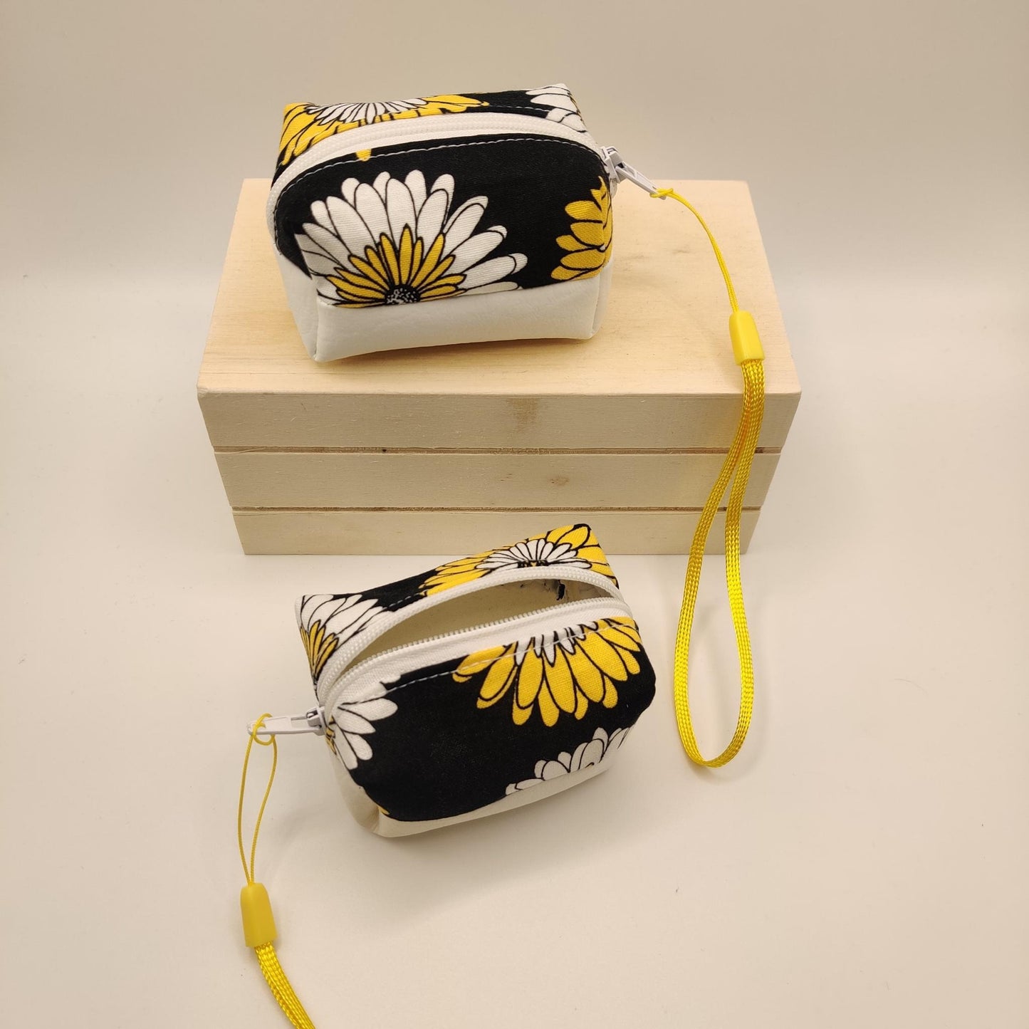 Mini Zippered Boxy Pouch - Daisies on Black