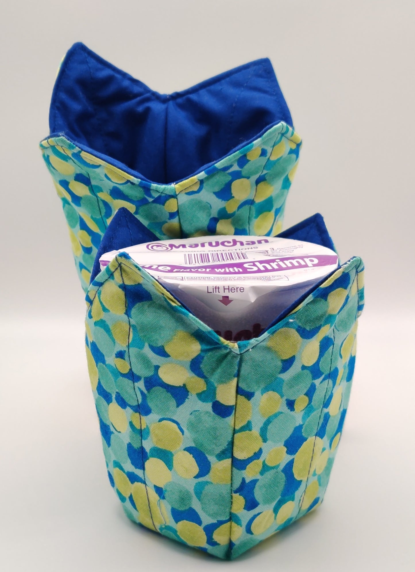 Microwaveable Pint Sized Cozy - Bubbles